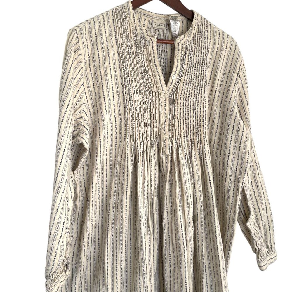 LL Bean Dobby Nightgown L Cream Blue Striped Cotton Pintuck Prairie Cottagecore